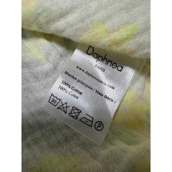 Daphnea Paris Tie Front Slub Cotton Floral Top Size Small - Picture 3 of 4